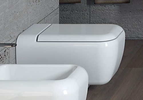 Cielo_sanitary_wc-sospeso-quadrata